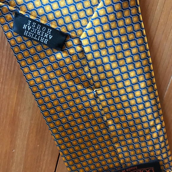 Dolcepunta Italian Men’s,Unisex Hand Made Silk Tie - Picture 5 of 5